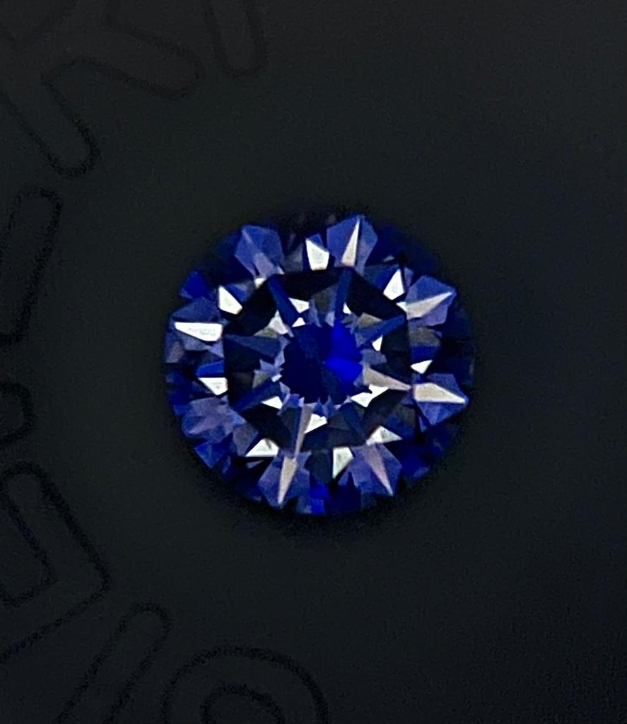 Diamante BR 0.555 SI1 J VG DIAMANE · Flechas (H&A)