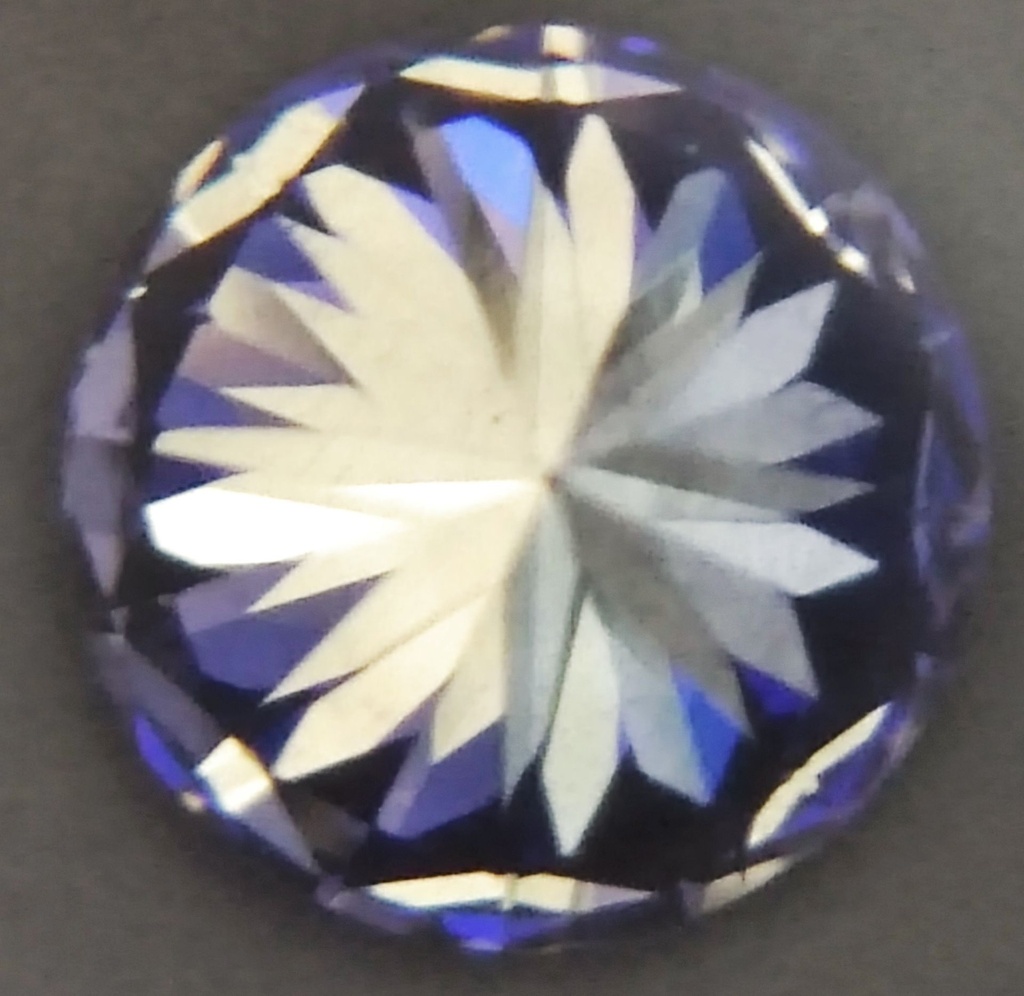 Diamante BR 1.004 SI1 S G DIAMANE · Corazones (H&A)