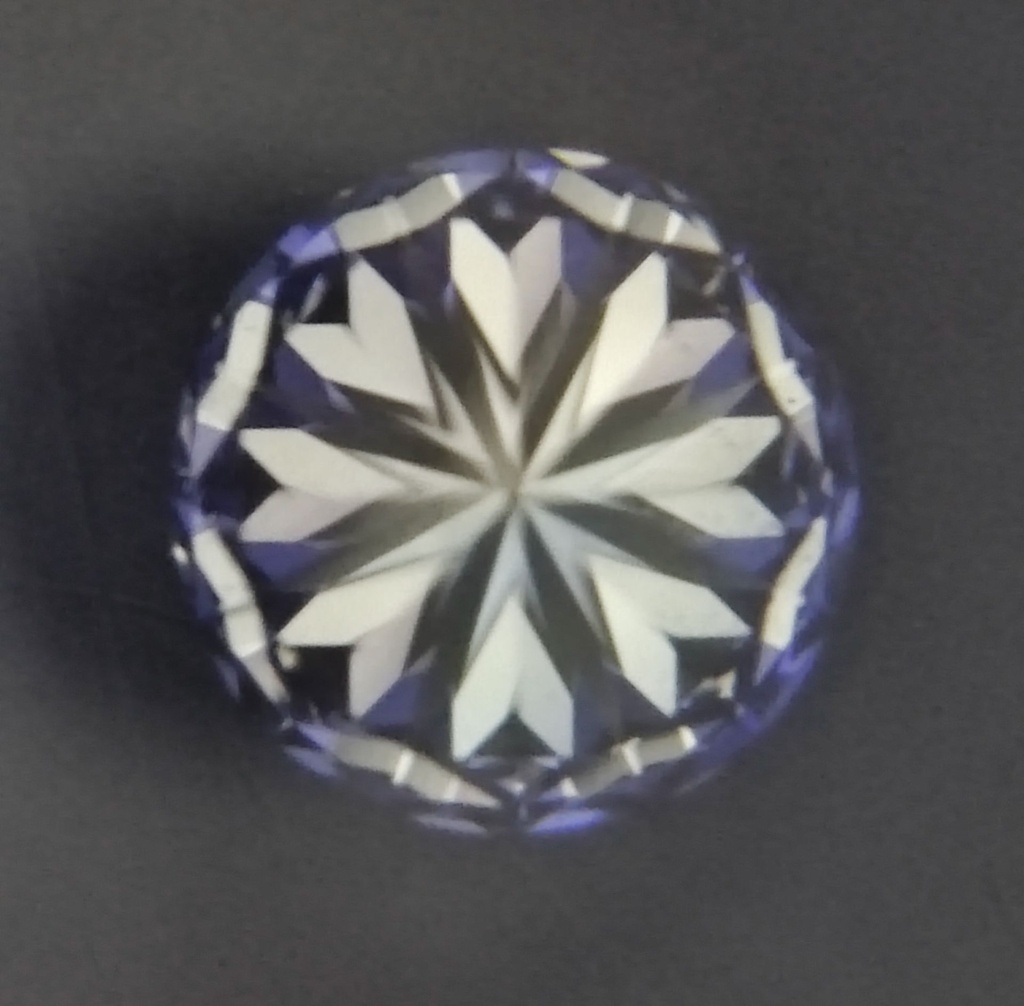 Diamante BR 1.306 VVS2 S EX DIAMANE · Corazones (H&A)