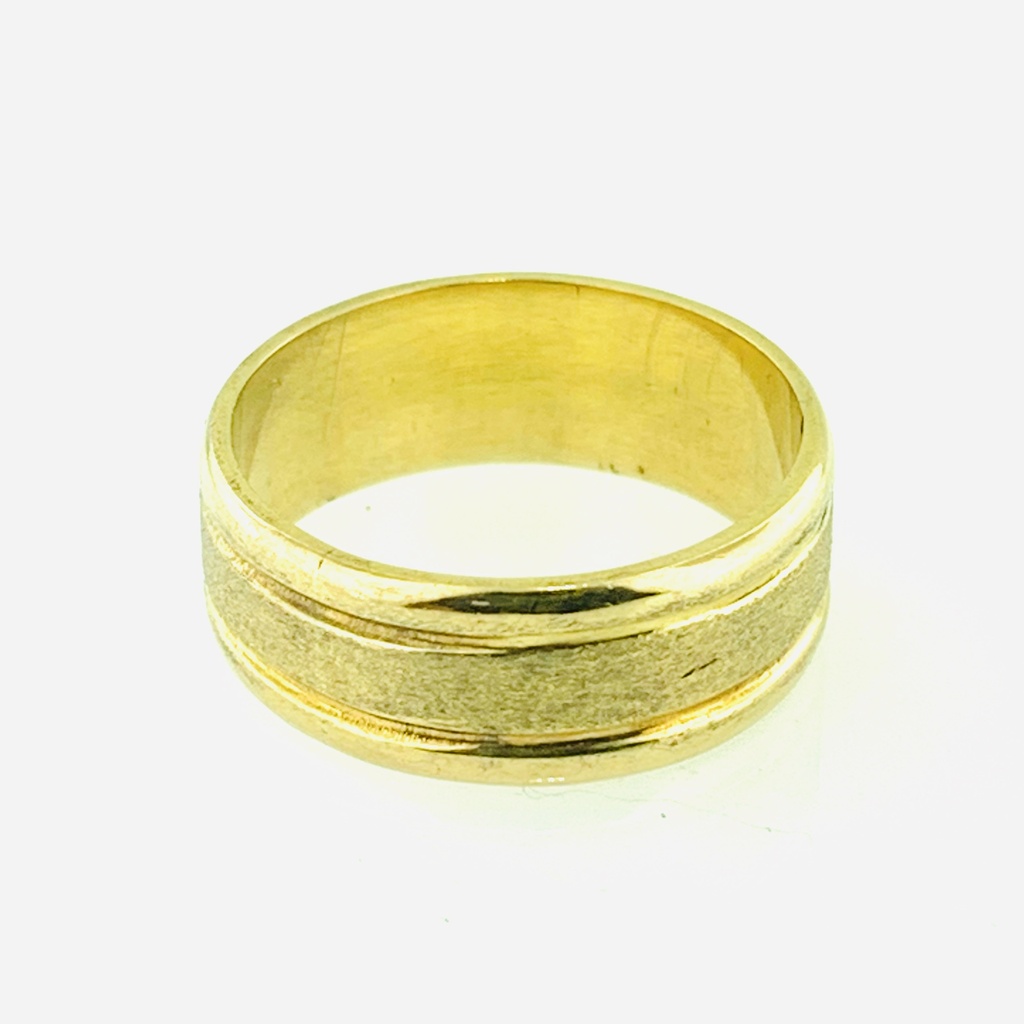 ARGOLLA AMA ARENADO MATE AL CENTRO (Oro amarillo 18kt, 4mm, 4.0)